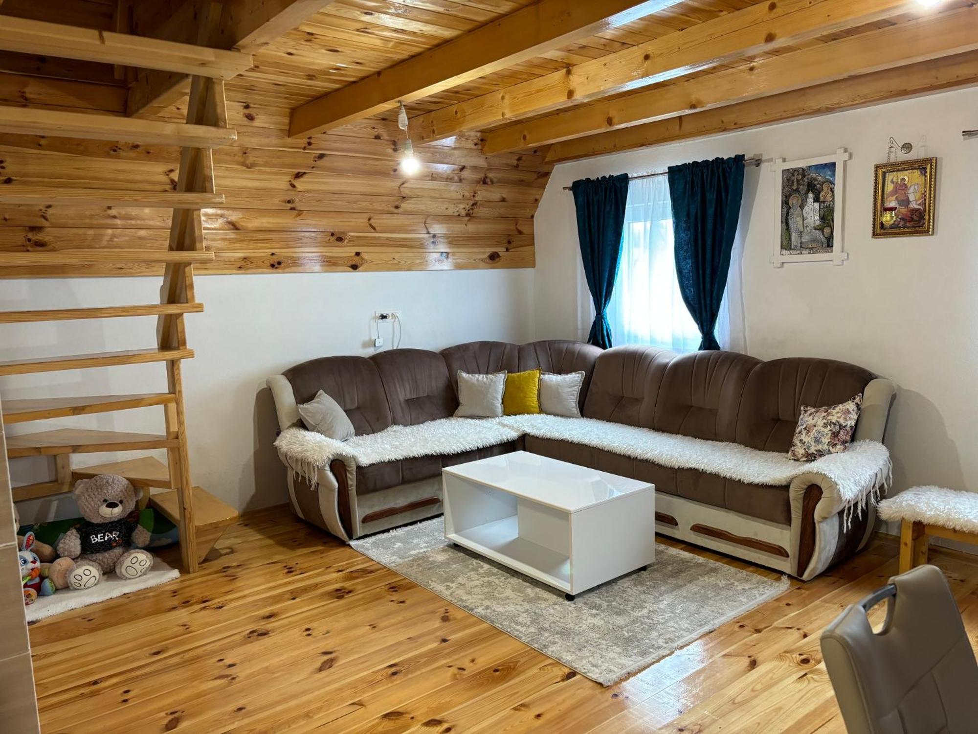 Holiday Home ,,Lazar" Zabljak  Luaran gambar